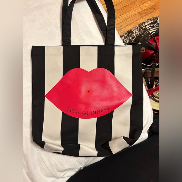 LULU GUINNESS Lip tote - USED - Picture 2 of 4